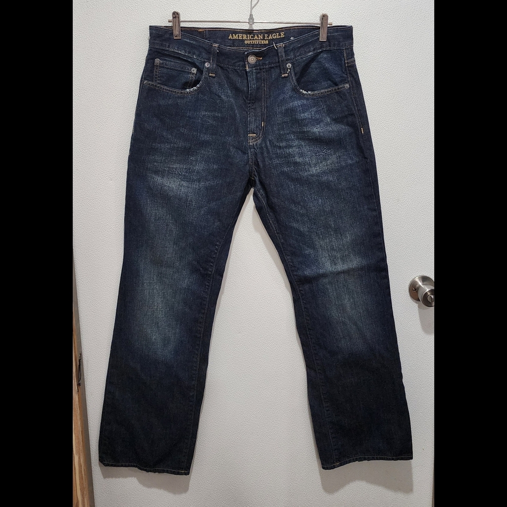 American Eagle Classic Boot Jeans 33x32 (35x30.75 measured) Distressed Dark Wash